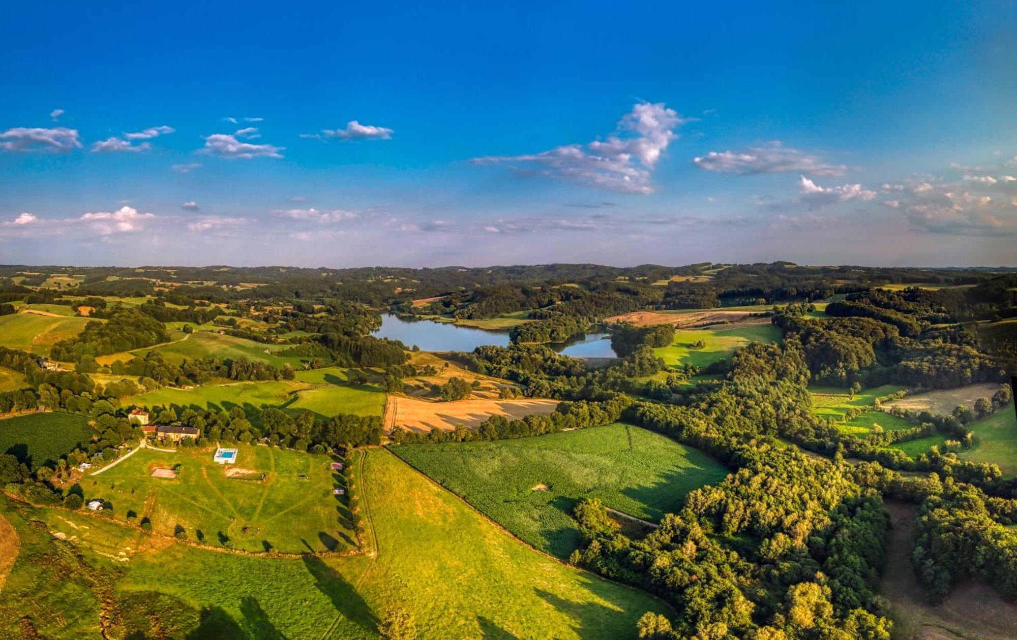 Bed and Breakfast Domaine Les Teuilleres Lacam-d'Ourcet Екстер'єр фото